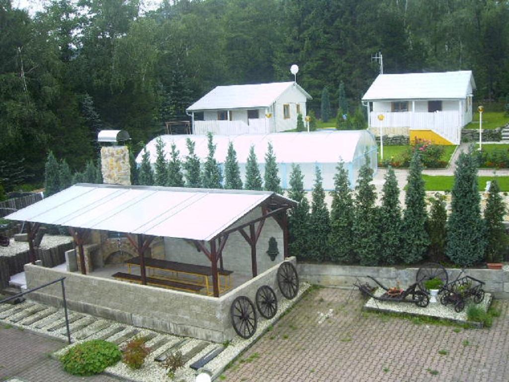 Villa U Myslivce Kamenicky Senov Esterno foto